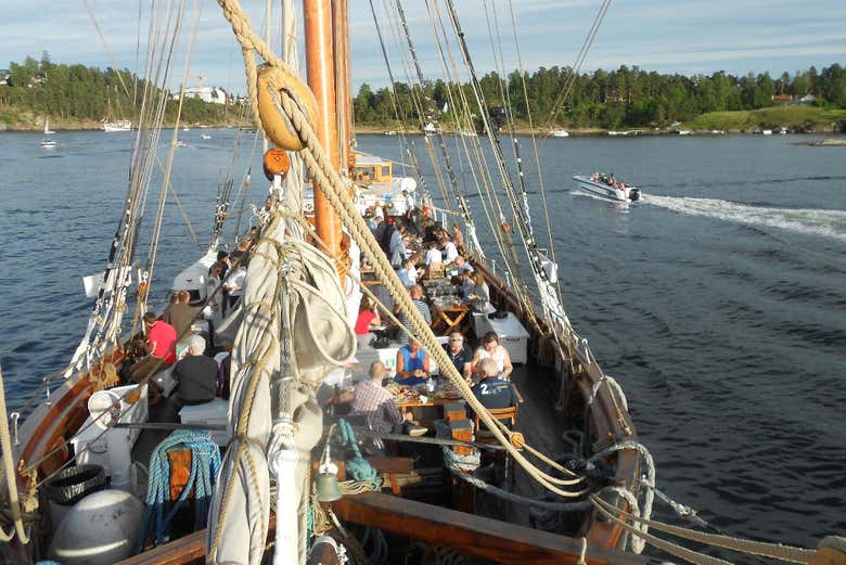 Croisière à travers le fjord d'Oslo