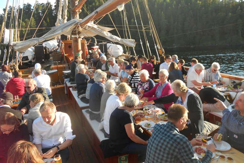 Dégustation de crevettes norvégiennes